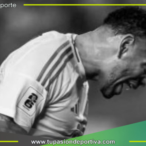 ¿Es duda ante Argentina? Alexander Callens no completó sesión de entrenamientos