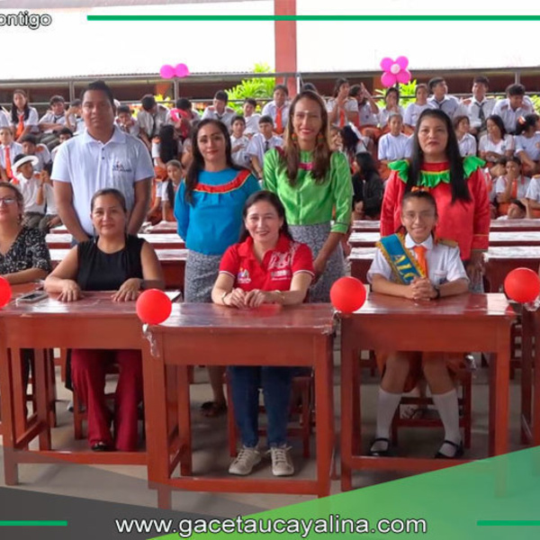 Municipalidad de Coronel Portillo entrega mobiliario para estudiantes de Manantay