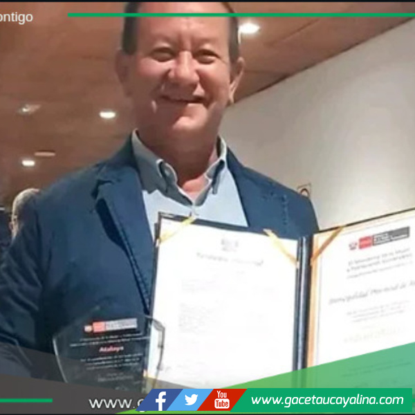 Alcalde Francisco Mendoza de Souza, Premiado por Compromiso con la Infancia.