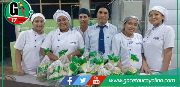 Alumnos del CETPRO 'César Vallejo' crean deliciosos panetones.