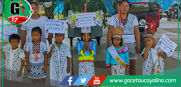 Sepahua marcha contra la violencia hacia la mujer