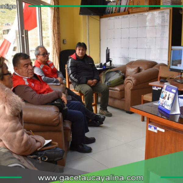 Pronied inspecciona instituciones educativas afectadas por desborde del río Tarma