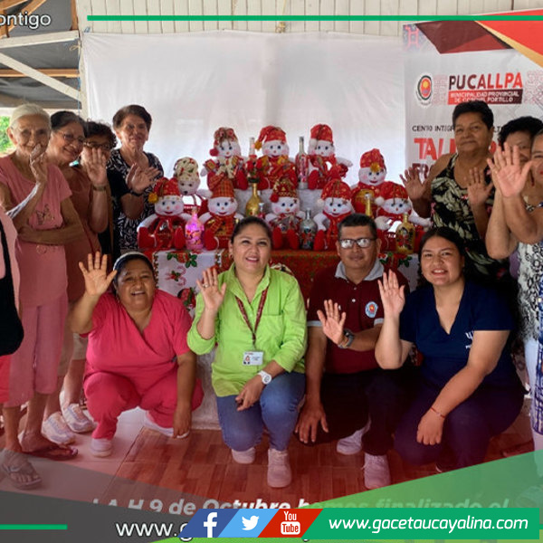 Adultos mayores destacan en talleres productivos