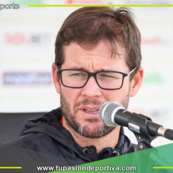 Manuel Barreto: el título de Universitario, elogios a Jean Ferrari y el sueño de la Copa Libertadores