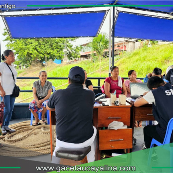 Plataforma fluvial BAP Pastaza acerca servicios estatales a comunidad de Nueva York en Loreto