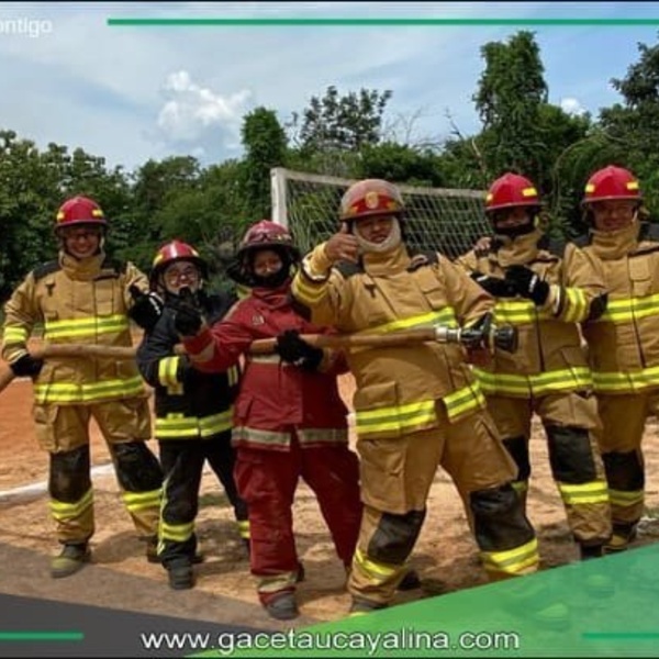 Gloriosa Compañía de Bomberos de Campo Verde UBO-104.