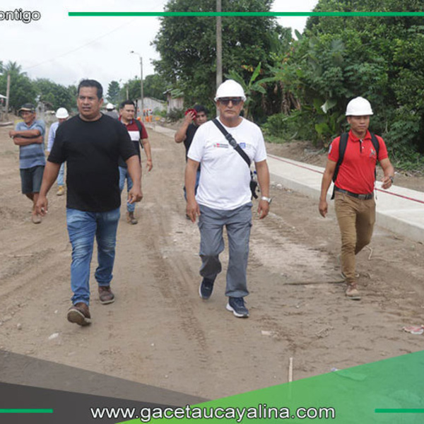 Provincia de Ucayali avanza con nuevas veredas peatonales