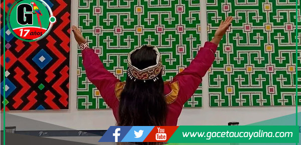 Diseñadora acusada de apropiación cultural en evento de moda