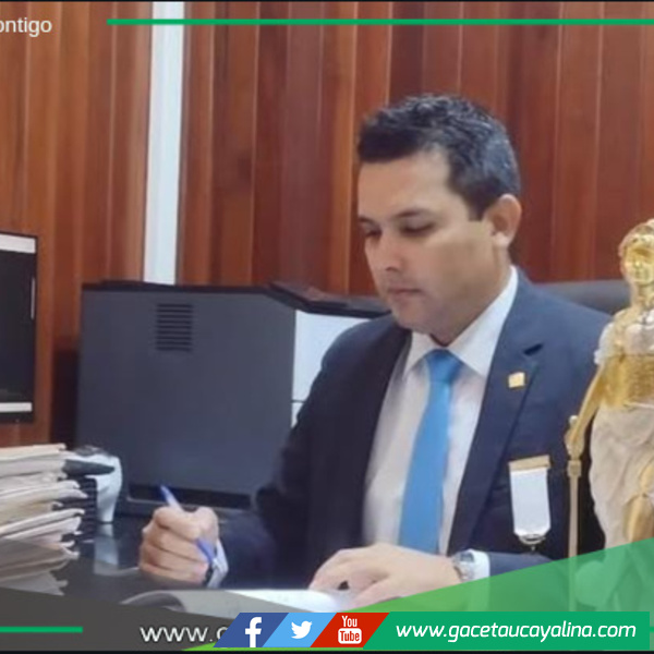 Corte Superior de Justicia de Ucayali dicta medidas contra profesor acusado de acoso.