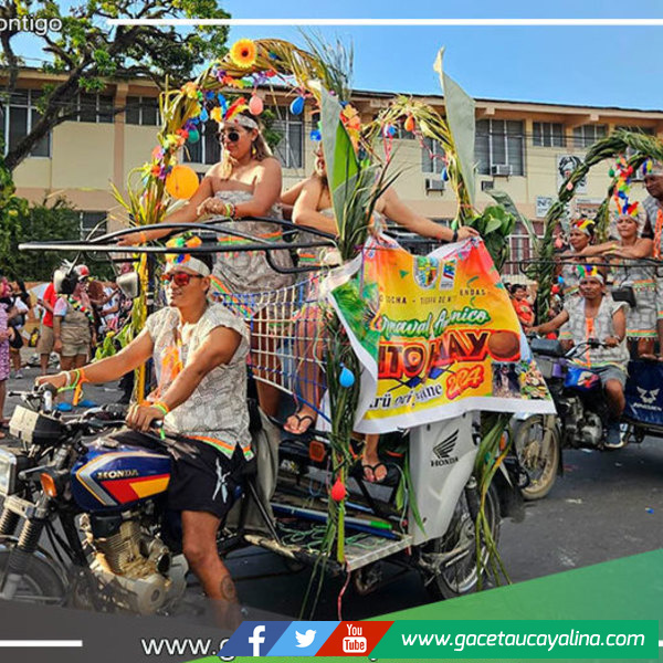 Iquitos se Engalana con el Carnaval: Deslumbrante Desfile y Festividades Resaltan la Riqueza Cultural Amazónica