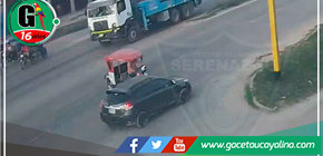 Automóvil y mototaxi sufrieron accidente de tránsito en inmediaciones del Km. 8 C.F.B. 