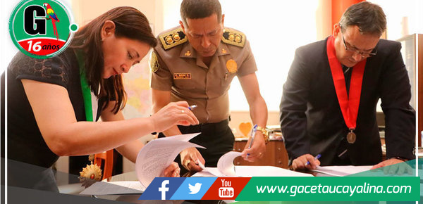 Autoridades en Pucallpa Firman Convenio para Implementar Botón del Pánico contra la Violencia hacia la Mujer