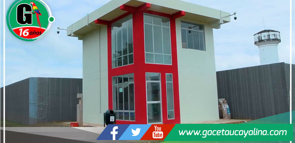 Municipio de Sepahua entrega modernas casetas de seguridad