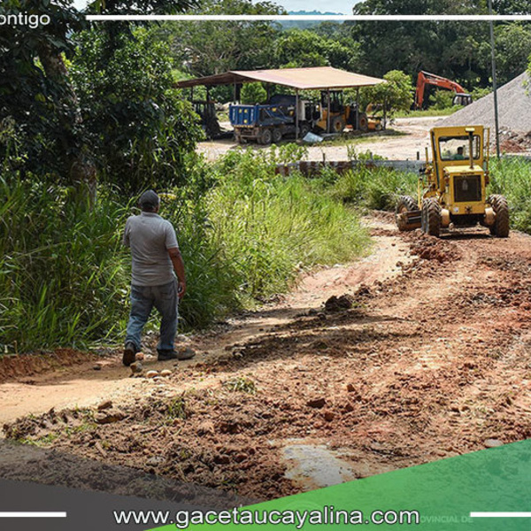 Inician Mantenimiento de Carretera hacia el Botadero Municipal de Atalaya