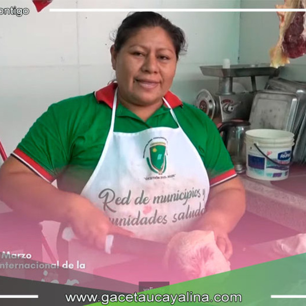 Francisco Mendoza Celebra el Valor de la Mujer en el Desarrollo Social