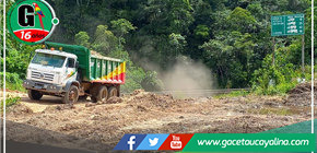 Municipalidad de Atalaya trabaja en la carretera Puerto Ocopa-Atalaya para mejorar transitabilidad