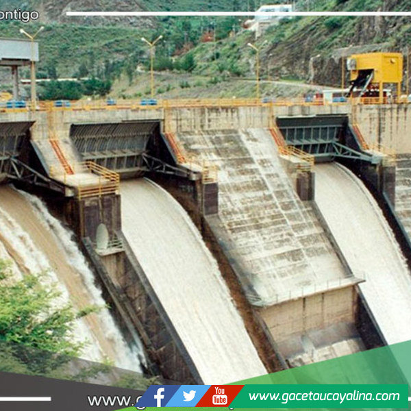 Ministro de Energía y Minas anuncia proyecto de central hidroeléctrica en la selva peruana