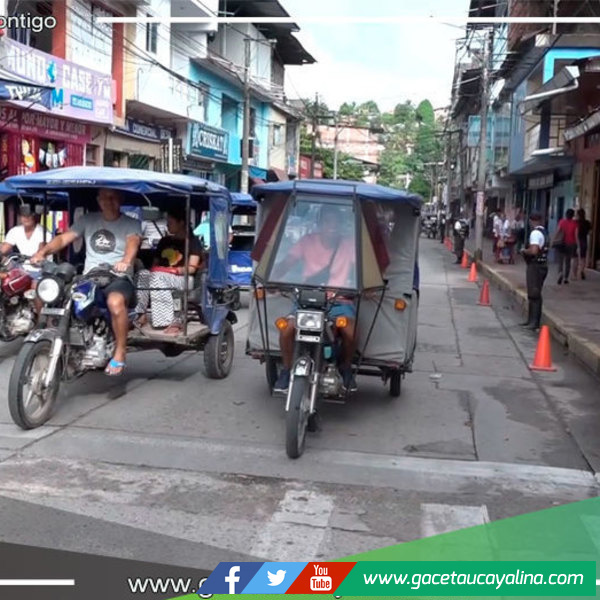 Municipalidad Provincial de Padre Abad realiza operativo inopinado para promover el orden en paraderos de transporte