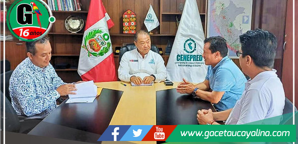  Alcalde Fernando Arechaga se reúne con ING. Miguel Yamasaki Koizumi para abordar gestión de riesgos en Tahuanía