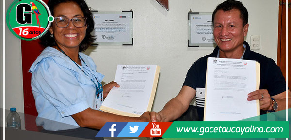 Firman convenio para mejorar servicio educativo en Tahuania