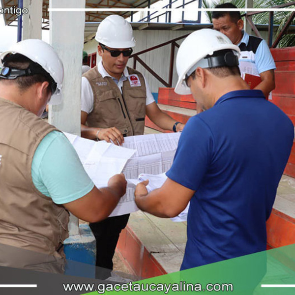 Alcalde Rodolfo Lovo Tello supervisa refacciones en el Estadio Municipal