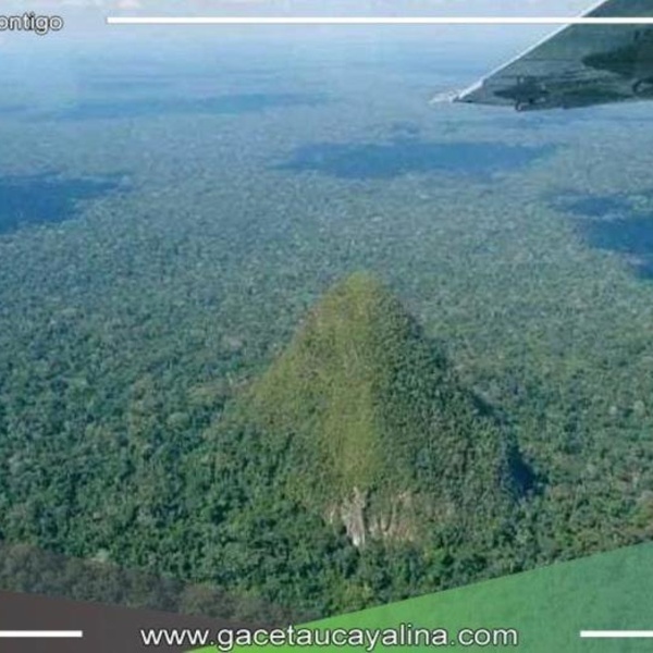  Cerro El Cono - Una extraña y mística montaña en las profundidades del Amazonas. 