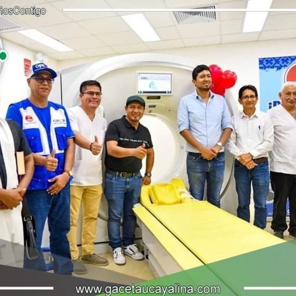 El gobernador DR. Rene Chávez inicia construcción de colegio e inagura tomógrafo en Yurimaguas