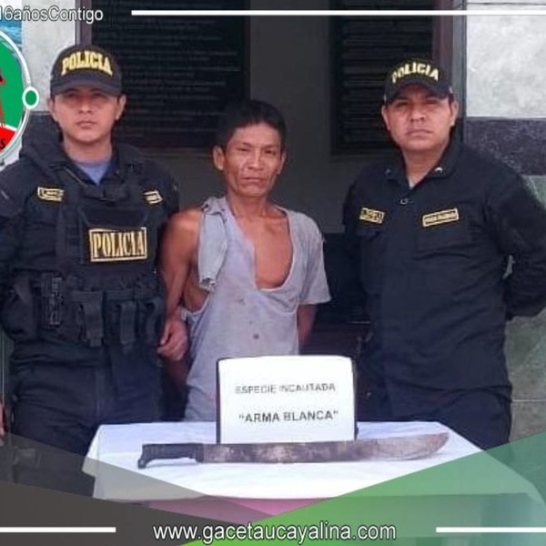 Intervien a sujeto que que agredia y amenzaba con machete a los policias