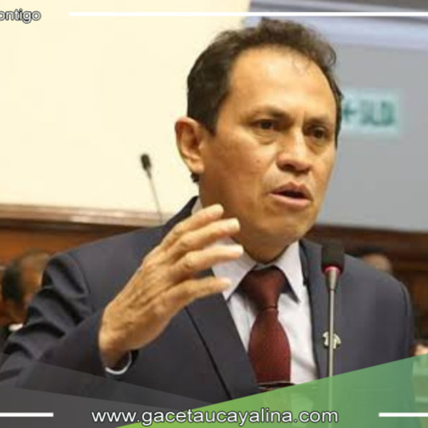 Congresista Segundo Montalvo sufre accidente de tránsito en Amazonas