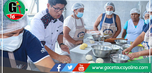 Alcalde de Satipo impulsa taller de repostería para madres de niños con discapacidad