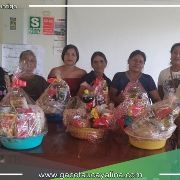 Tambo del Programa PAIS en San Martín rinde emotivo homenaje a madres ejemplares de Pajarillo