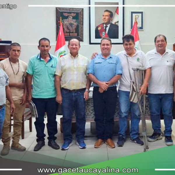 Alcalde de Atalaya y Gobernador de Ucayali coordinan acciones para mejorar caminos vecinales