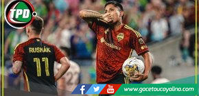 Raúl Ruidíaz le dió el triunfo para el Seattle Sounders.