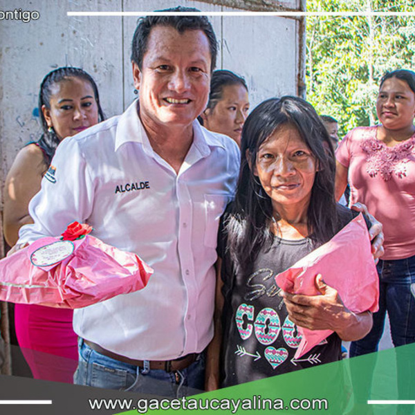 Alcalde Fernando Arechaga García celebra el Día de la Madre junto a la comunidad de Tahuanía