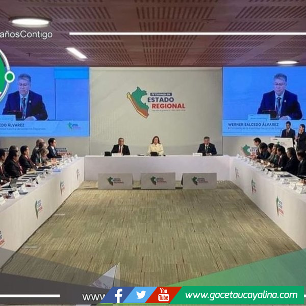 Expone problemáticas y da soluciones de Loreto el gobernador Dr.René Chávez