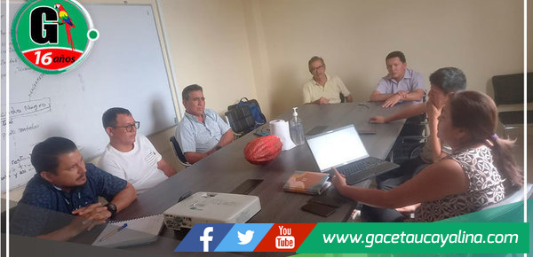 Alcalde de Campo Verde y DEVIDA Coordinan Proyectos Productivos en Pucallpa