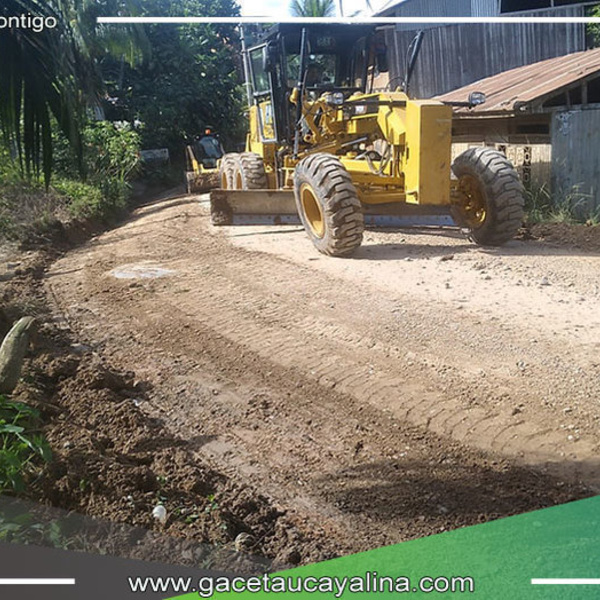 Alcalde Wilmer Saavedra Gómez impulsa mejoras viales en Villa San Alejandro