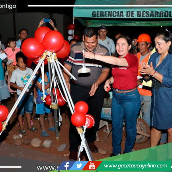 Colocaron la Primera Piedra para la pavimentación de la Av. 9 de Octubre en Pucallpa