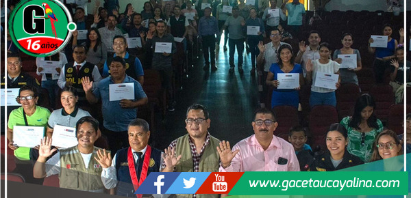 En Ucayali, 94 mujeres que trabajan en el sector público y provienen de comunidades indígenas han sido certificadas en el idioma shipibo-konibo