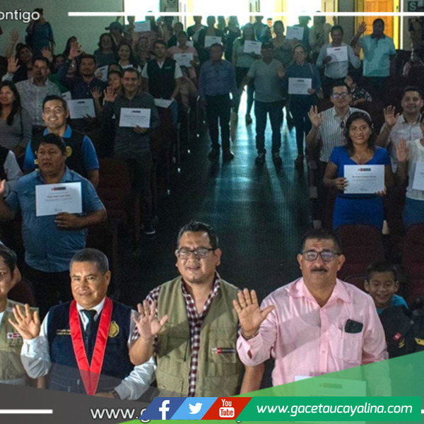 En Ucayali, 94 mujeres que trabajan en el sector público y provienen de comunidades indígenas han sido certificadas en el idioma shipibo-konibo