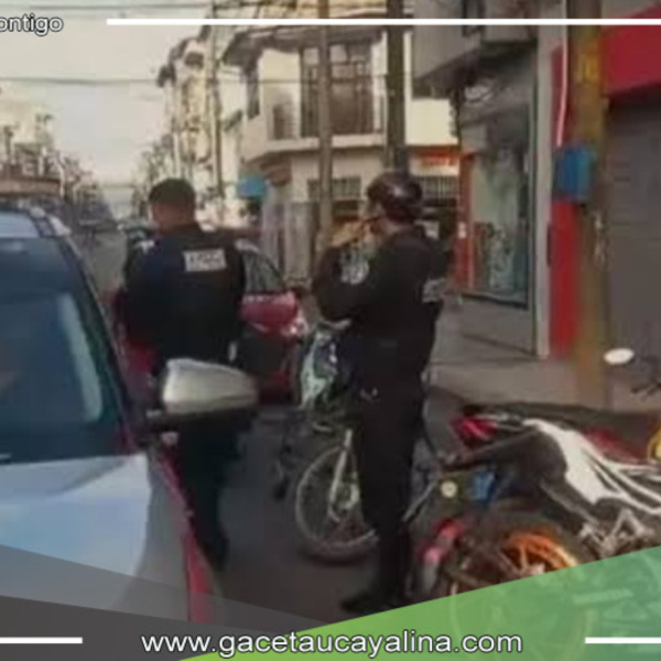 Banda "topos" roba en Caja Arequipa y centro comercial en pleno centro de Iquitos
