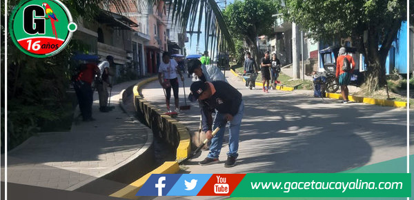 Irazola Inicia Celebraciones con Gran Jornada de Limpieza Comunal