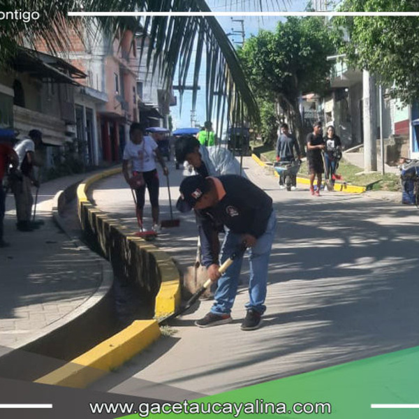 Irazola Inicia Celebraciones con Gran Jornada de Limpieza Comunal