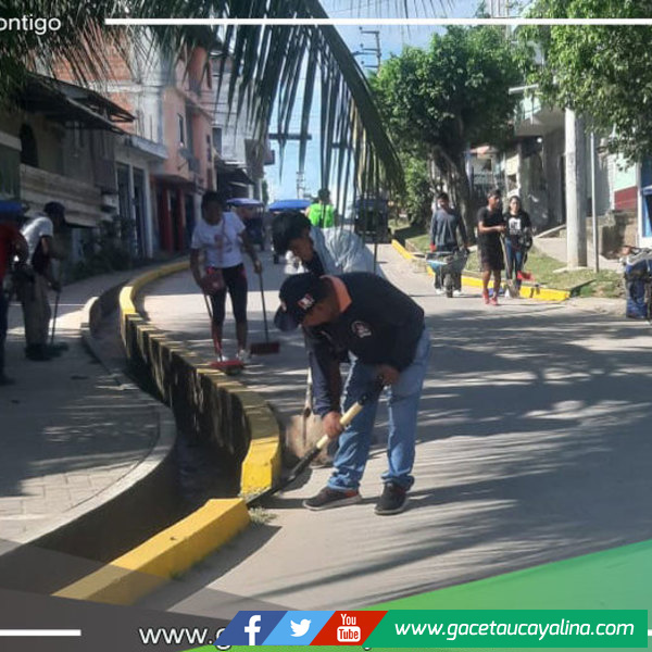 Irazola Inicia Celebraciones con Gran Jornada de Limpieza Comunal