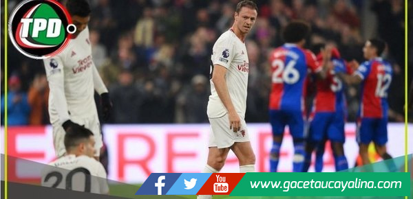 Manchester United fue goleado por Crystal Palace