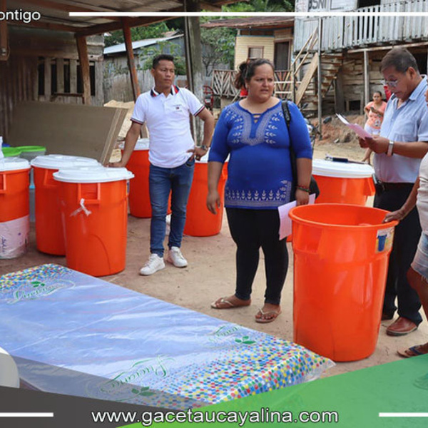 Alcalde de Ucayali brinda ayuda humanitaria al barrio 28 de Julio