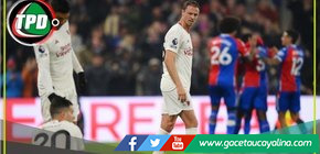 Manchester United fue goleado por Crystal Palace