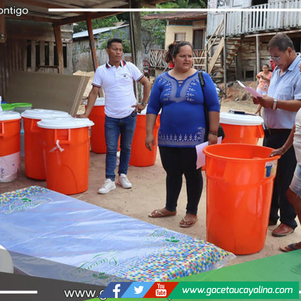 Alcalde de Ucayali brinda ayuda humanitaria al barrio 28 de Julio