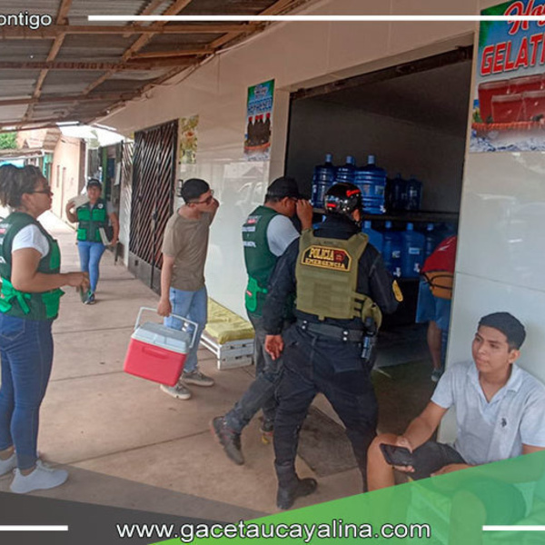 Realizan operativo de salud pública en empresas envasadoras de agua en Calléria 