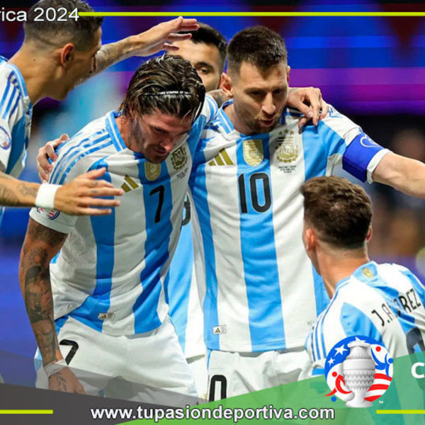 Argentina Impone su Calidad y Derrota a Canadá 2-0 en el Partido Inaugural